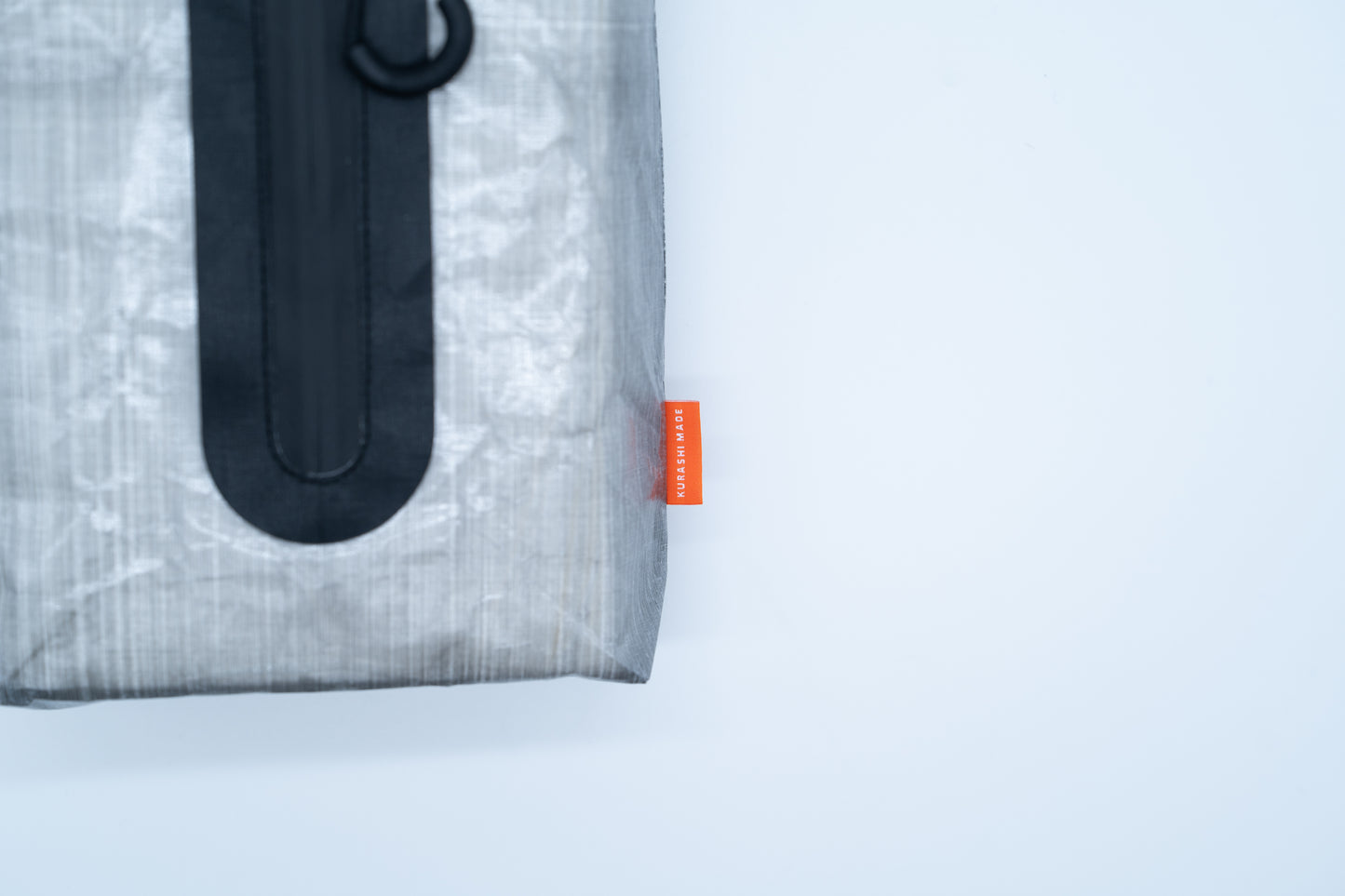 THE TISSUE CASE