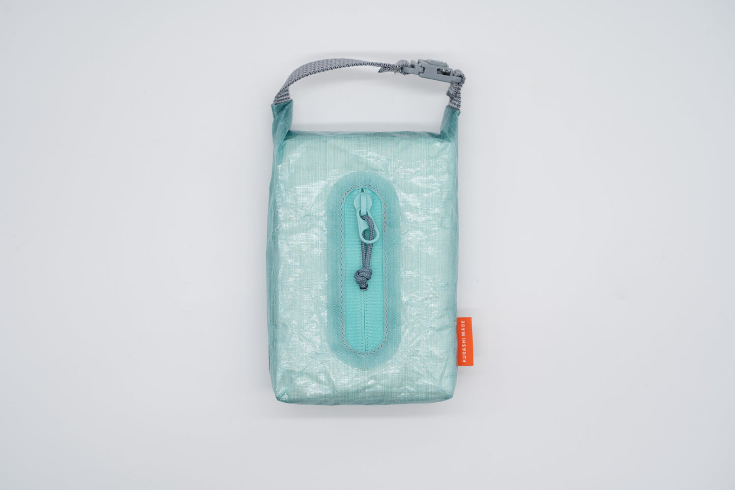 THE POCKET TISSUE CASE