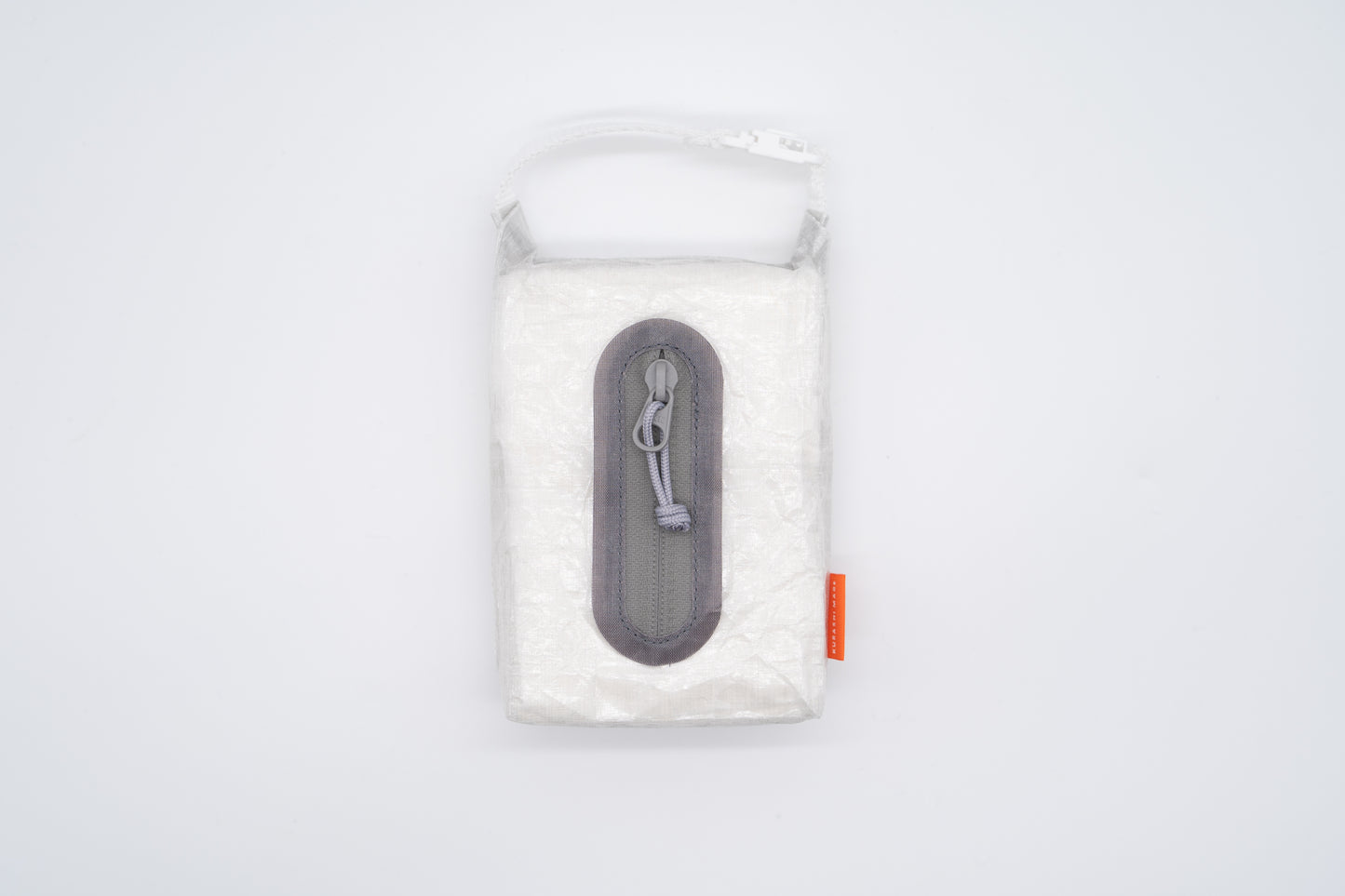 THE POCKET TISSUE CASE